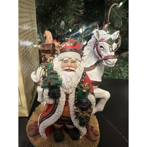 The International Santa Claus Collection "Yugoslavian Deda Mraz" SC82 2005 EUC - Picture 2 of 7